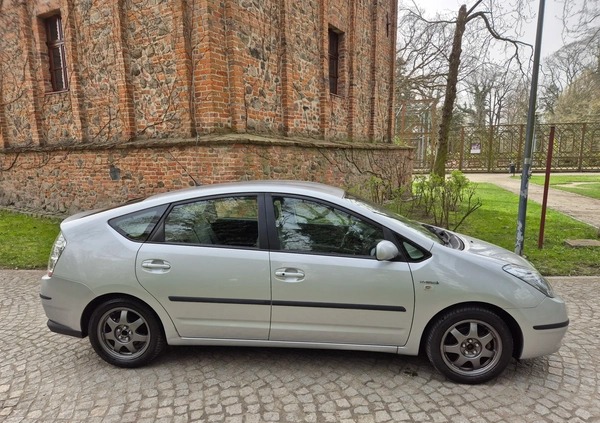 Toyota Prius cena 27950 przebieg: 159750, rok produkcji 2006 z Wrocław małe 211